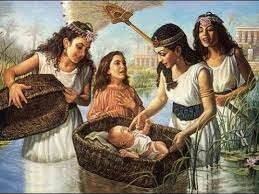 La esposa del faraon lo encuentra y lo toma para si