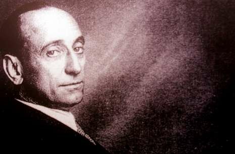 Dimisión de Casares Quiroga