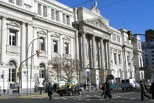 Instituto de Altos Estudios Comerciales