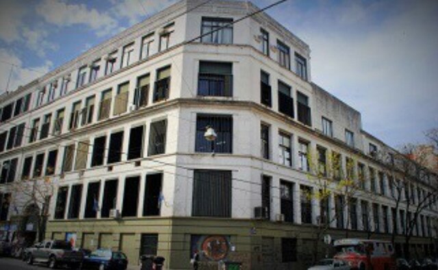 Creación Facultad y Letras de la Universidad de Buenos Aires