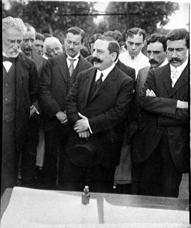 H. piñeiro Presidente de la sección de ciencias psicológicas del congreso internacional de Bs As