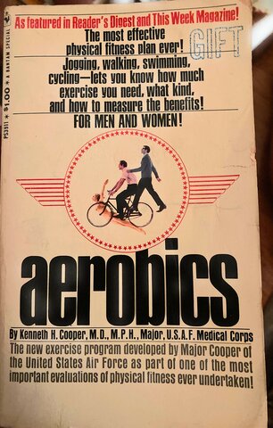 Sale el libro "Aerobics" por el doctor Kennet