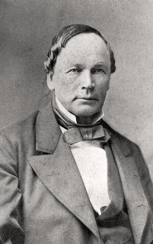 Knud Knudsen publiserer ideen om riksmålet