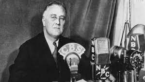 Rooselvelt proposa el New Dealcnovia politica economica conta la crisi