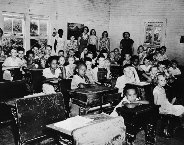 Supreme Court orders public schools integrated quickly