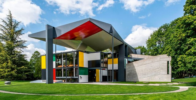 PABELLON LE CORBUSIER