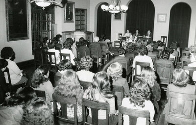 Guatemala-Campos Jiménez, Carlos María "Organización y desarrollo de la comunidad para el Bienestar Social", Pág. 17: