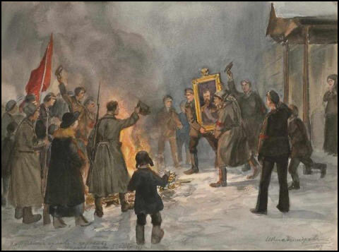 Bolshevik Revolution topples provisional government