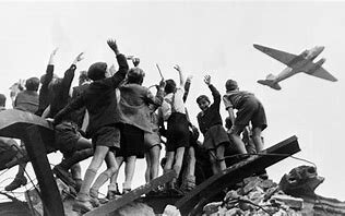 Primer conflicto de la Guerra Fría en Alemania