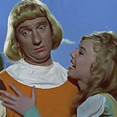 Timeline: La Venganza de Don Mendo