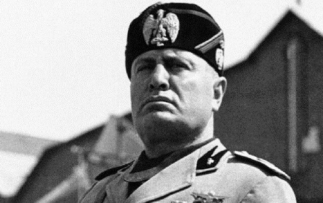 Mussolini ledare