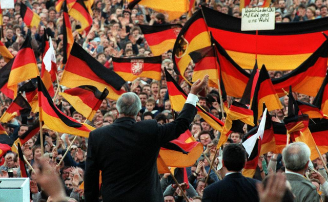 Discorso di Kohl a Germania e accettazione dei referendum