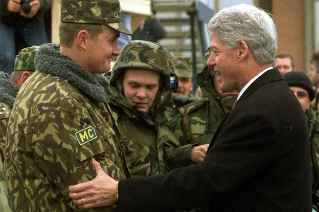 NATO sends Ar Strikes against Yugoslavia