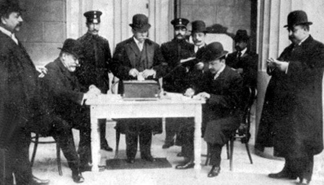 1912 - LEY ROQUE SAENZ PEÑA