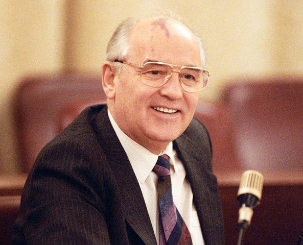 San Pietroburgo viene ceduta dalla Germania alla Repubblica Russa.