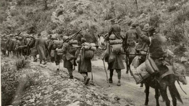 Italia ataca Grecia y el Egipto británico