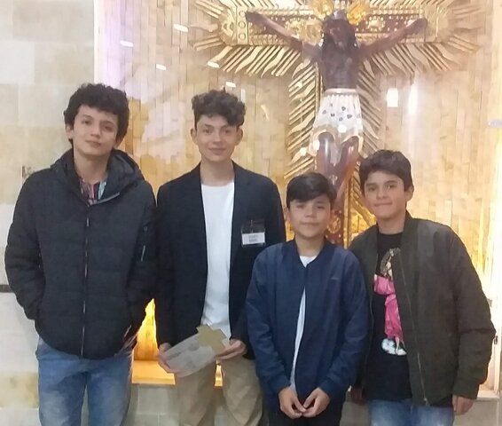 Confirmación de mi primo