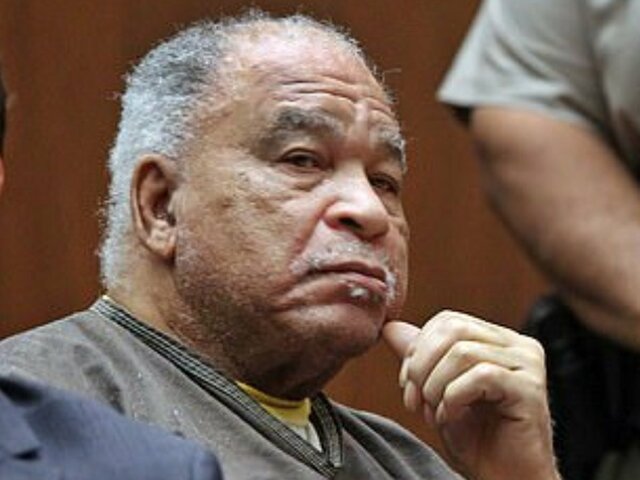 Muerte del asesino de estrangulamiento y apoplejía