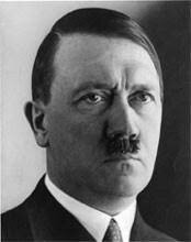Hitler blir partiledare för NSDAP