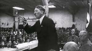 HITLER CANCILLER DE ALEMANIA