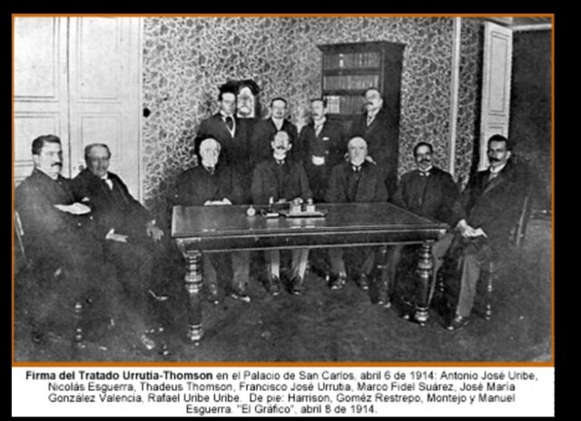 1914 Estados Unidos ocupa Veracruz (México).  Tratado Urrutia-Thompson.