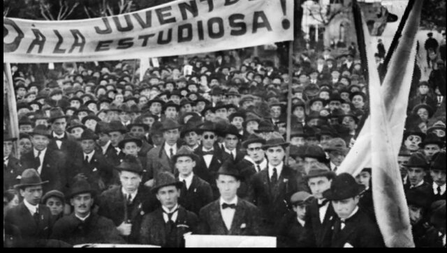 1918 Huelga de estudiantes en Córdoba (Argentina).  Fin de la primera Guerra Mundial.