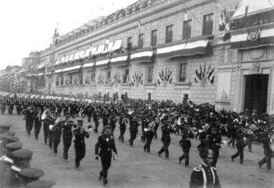 Desfiles o exhibiciones gimnásticas.