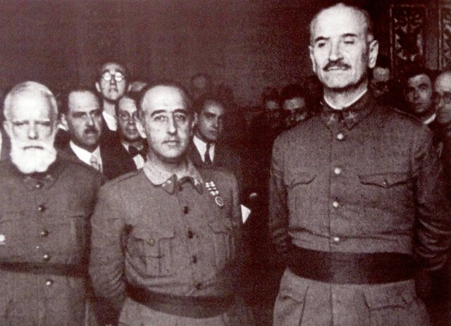 Queipo de Llano se subleva en Sevilla