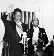 Paul Magloire: Le premier président d'Haïti élu directement par le peuple, les délégués et les sénateurs.