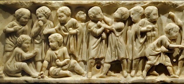 ETAPAS DE LA INFANCIA ROMANA