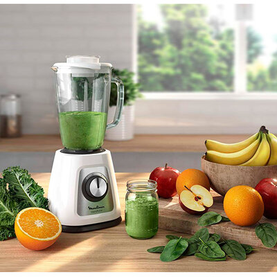 Timeline: Universidad Técnica del Norte.        Nombre: Luis Ulcuango.       Trabajo: Línea de tiempo de la licuadora.