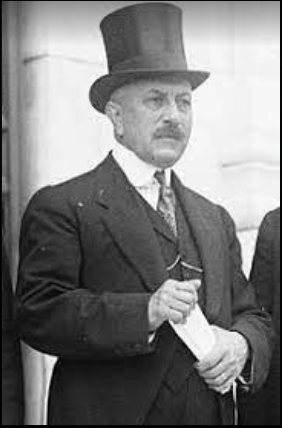 CARLOS HERRERA Y EL PALACIO DEL CENTINARIO