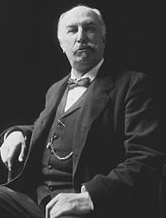 Mussolini Forms Alliance with Giolitti