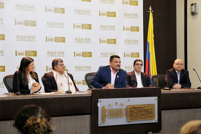 Las FARC entra en la legislación