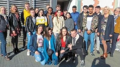 Noticia diario francés. Alumnos del grupo de Bachiller profesional "Euro Pro" realizan prácticas en Albacete y Salamanca (España) y en Malta.