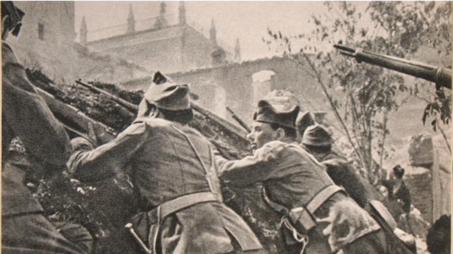 Franco toma Cáceres y Toledo. Liberación del Alcázar