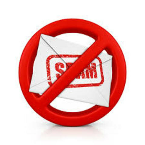 Estados Unidos crea la CAN-SPAM Act para luchar contra el Spam.