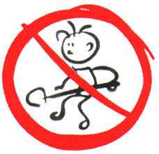 PRIMERA LEY QUE RESTRINGÍA EL TRABAJO INFANTIL