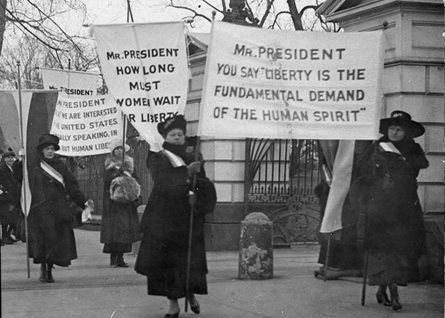 First ‘Silent Sentinel’ protest