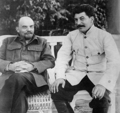 Lenin muore