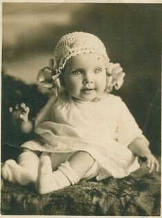 Hitler's dead siblings