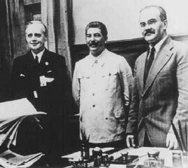 Non-Aggression Pact is signed
