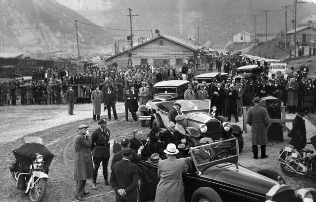 Generización del proteccionismo/New Deal en Estado Unidos/Autarquía económica y rearme en la Alemania nazi. (La Gran Depresión)