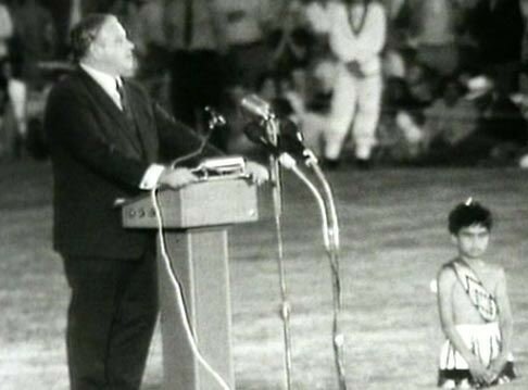 The announcing of sovereignty