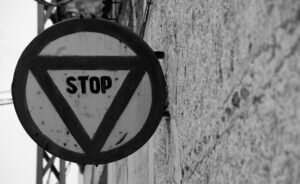 SEÑALES DE TRÁNSITO