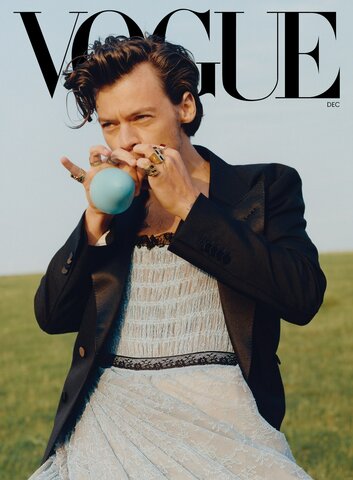 First man to star the Vogue cover