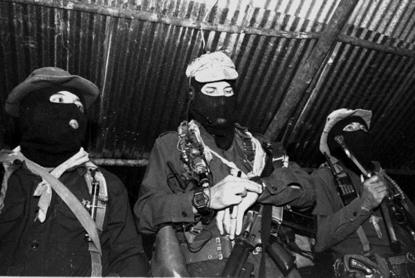 Rebelión armada contra el neoliberalismo