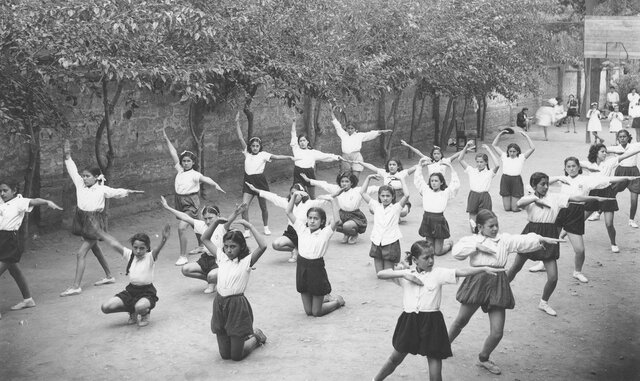 Prácticas gimnásticas en mujeres