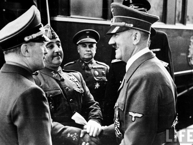 La entrevista de Hendaya (https://www.elconfidencial.com/mundo/europa/2020-10-23/hitler-franco-hendaya_2801527/)