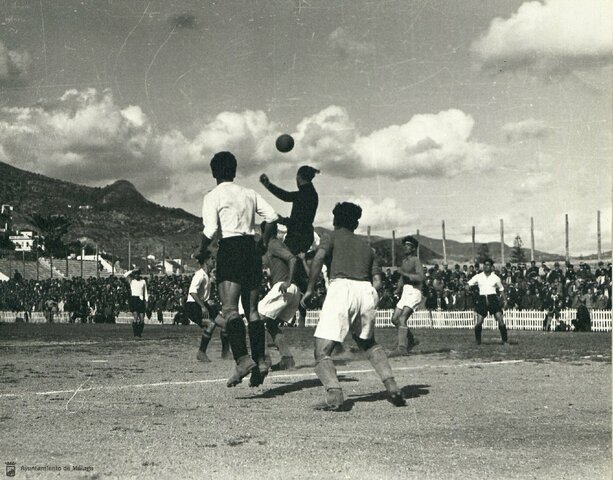 Con la creación de la Direccion de Educación Fisíca